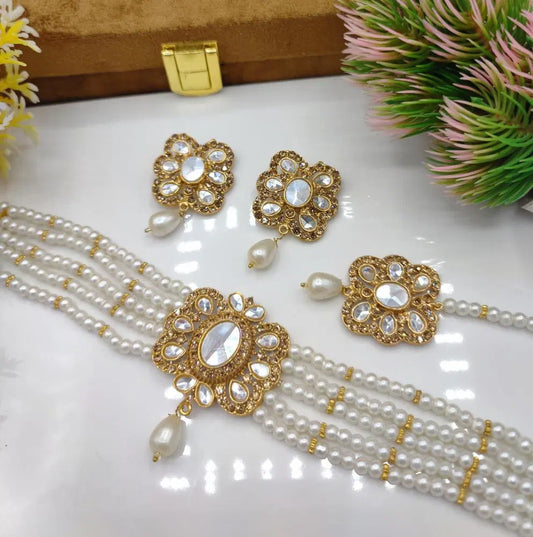 Kundan Choker Necklace: Timeless, Elegant Design for Festive Occasions